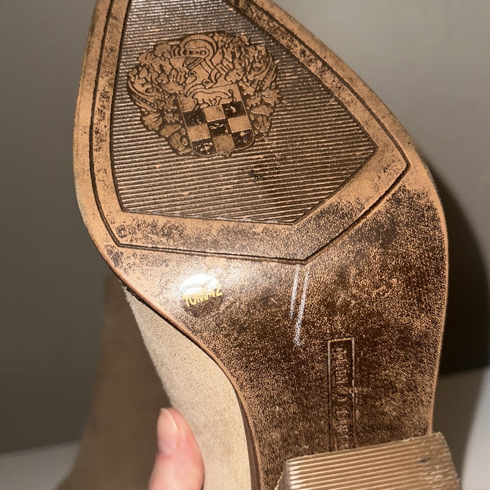 Vince Camuto Bibestie Women's Tan Ankle Boots Western Pointed Block Heel Size 10 - Picture 5 of 9
